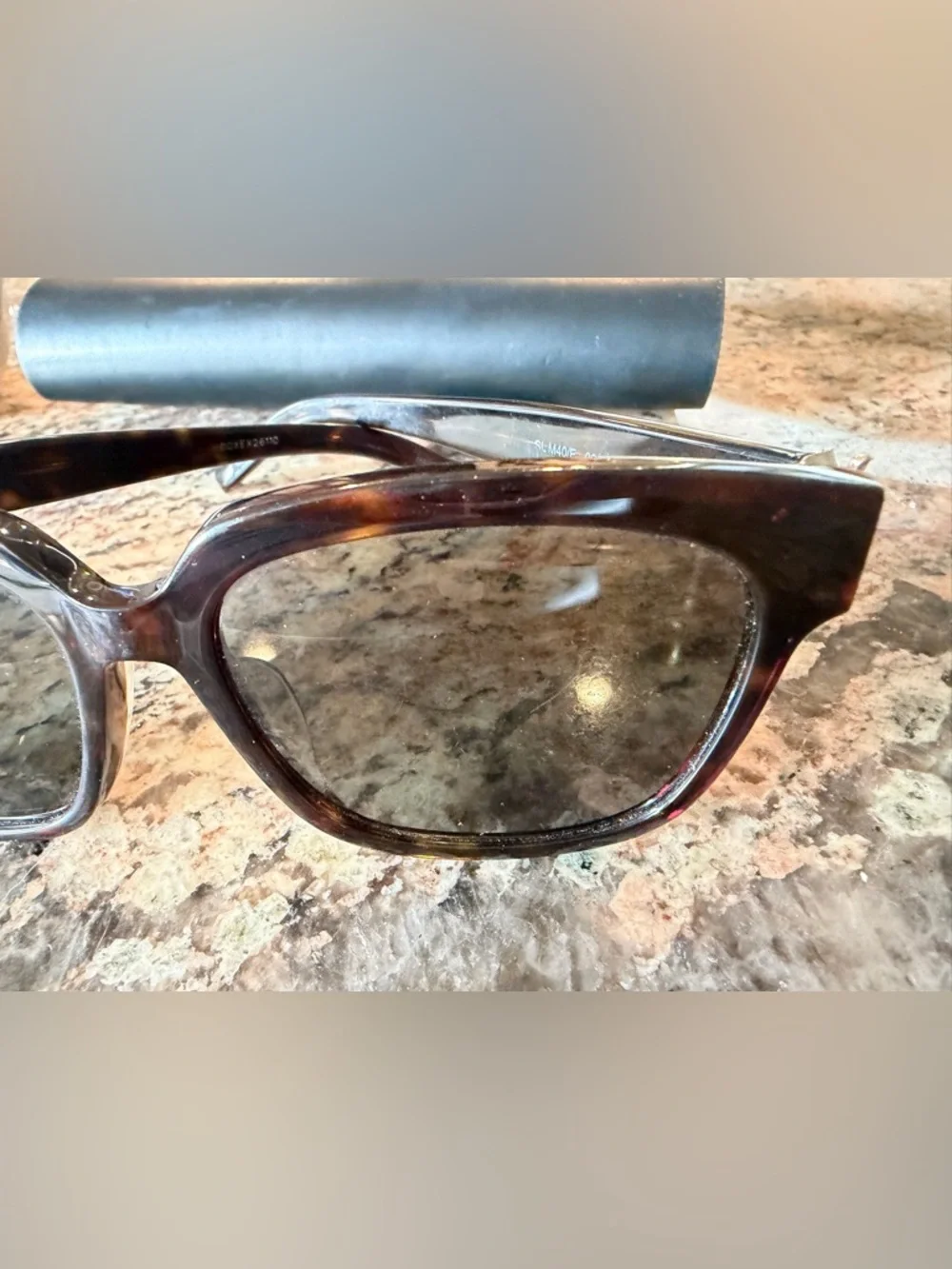YSL Sunglasses - Picture 4 of 10